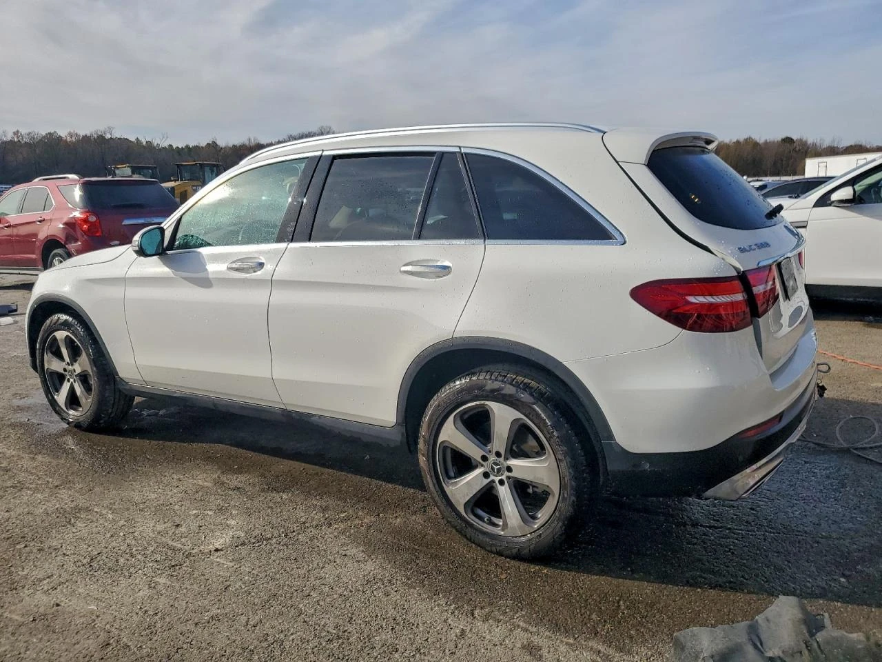 Mercedes-Benz GLC 300 2l, снимка 2 - Автомобили и джипове - 53939828