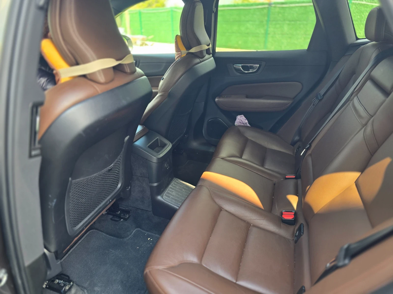 Volvo XC60 T8 plug-in Hybrid RECHARGE, снимка 7 - Автомобили и джипове - 54237994