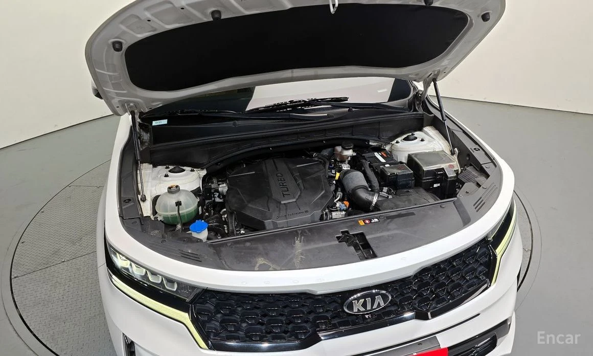 Kia Sorento, снимка 6 - Автомобили и джипове - 54423667