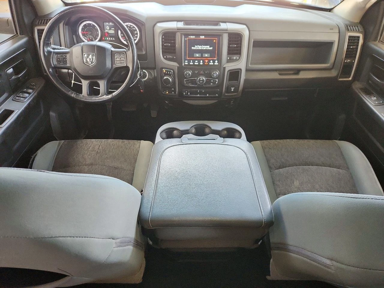 Dodge RAM 1500 5.7l Classic Tradesman, снимка 8 - Автомобили и джипове - 54569354