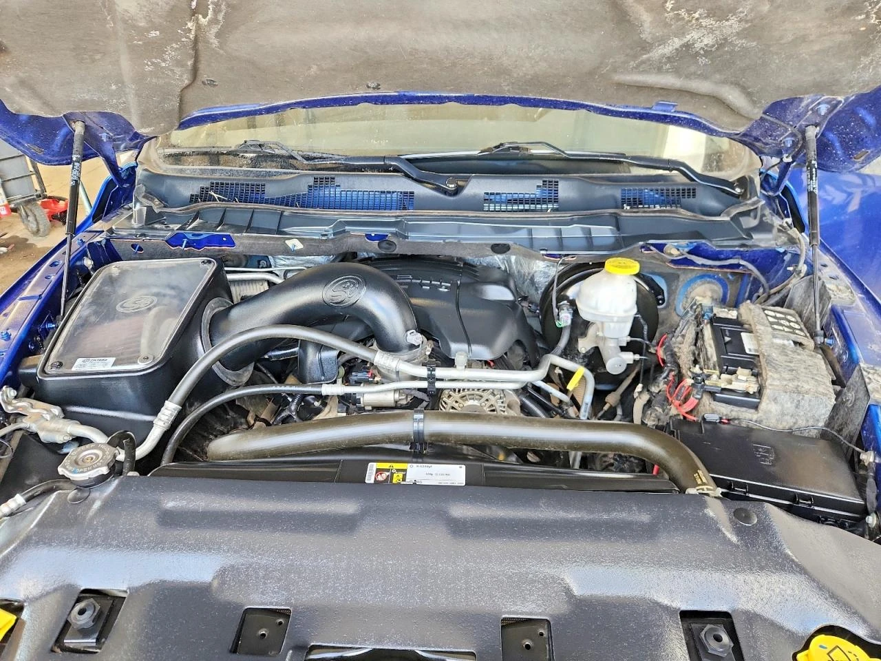 Dodge RAM 1500 5.7l Classic Tradesman, снимка 11 - Автомобили и джипове - 54569354