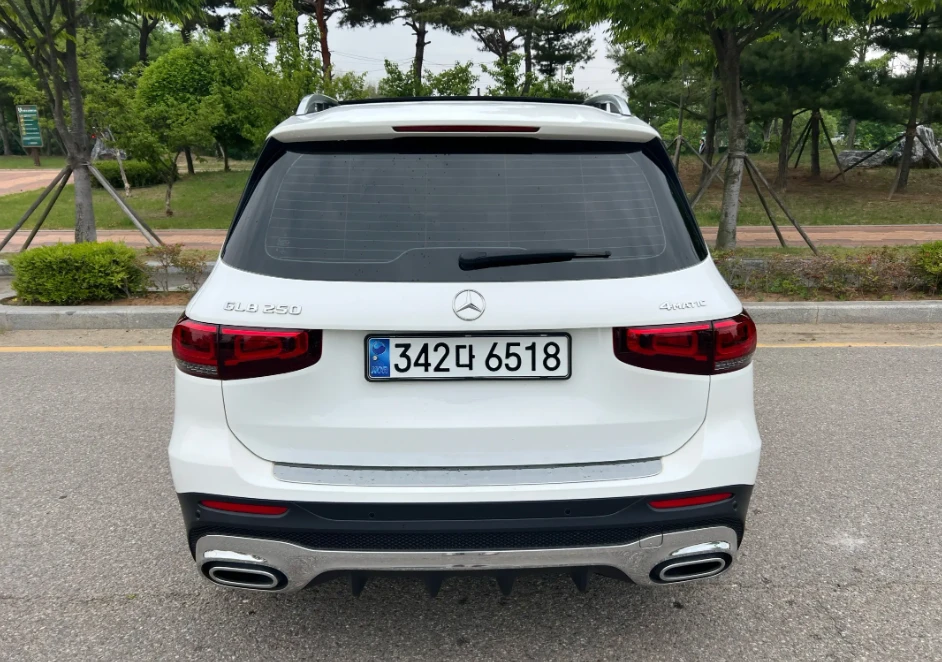 Mercedes-Benz GLB 250 AMG LINE | 4MATIC | TWO TONE | Mobile.bg � ����������� 4