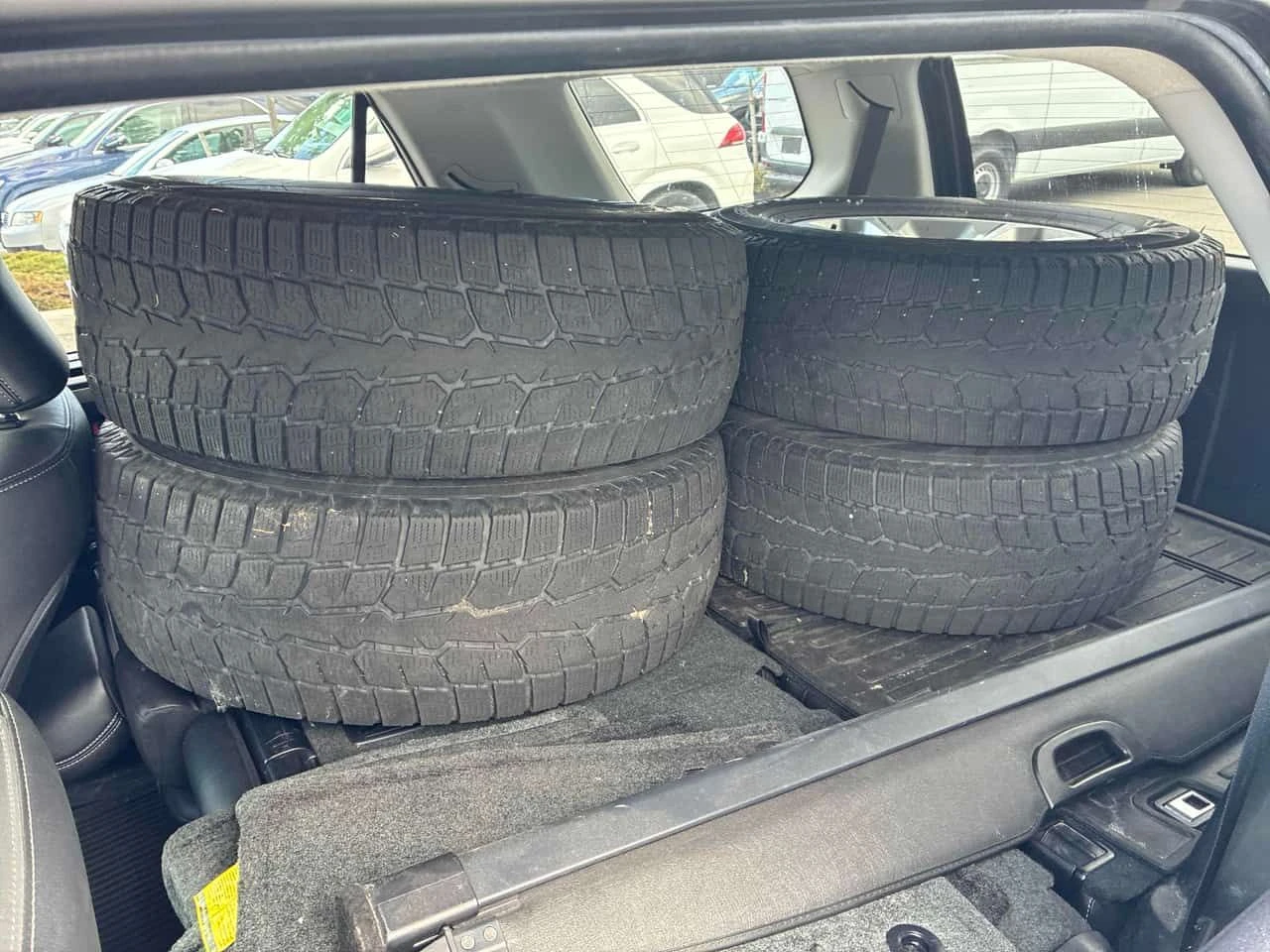 Toyota 4runner * 4WD * АВТОКРЕДИТ БЕЗ ПЪРВОНАЧАЛНА ВНОСКА* , снимка 11 - Автомобили и джипове - 54976615