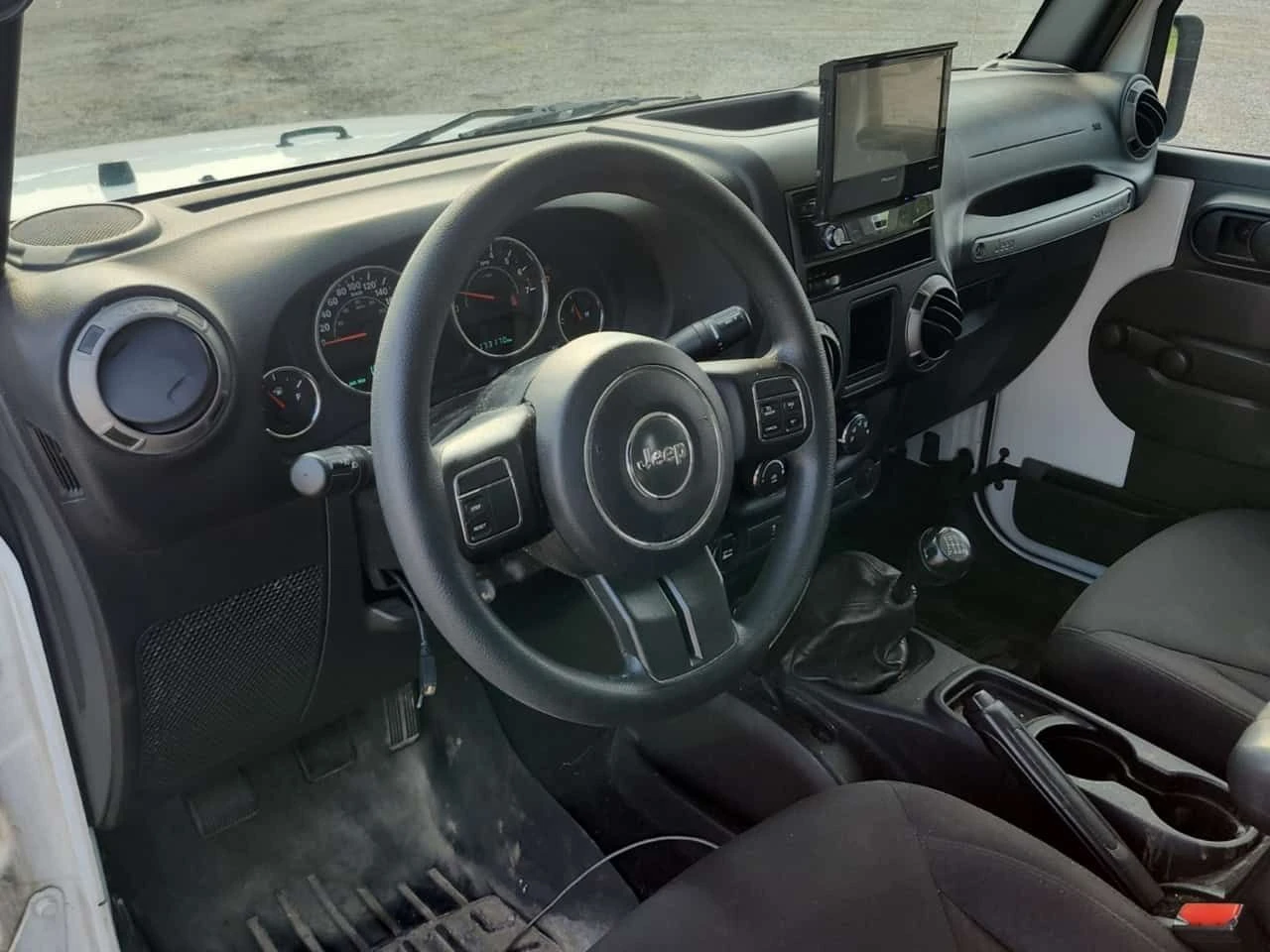 Jeep Wrangler * 4wd 2dr Sport* АВТОКРЕДИТ* , снимка 10 - Автомобили и джипове - 55669465