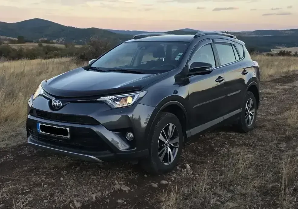 Toyota Rav4 2000i 4x4 EXLUZIV , снимка 2 - Автомобили и джипове - 56297402