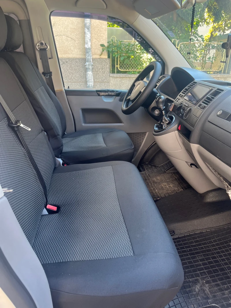 VW Transporter 2.5 131 TDI дълга база  Товаропътнически, снимка 6 - Бусове и автобуси - 51086155