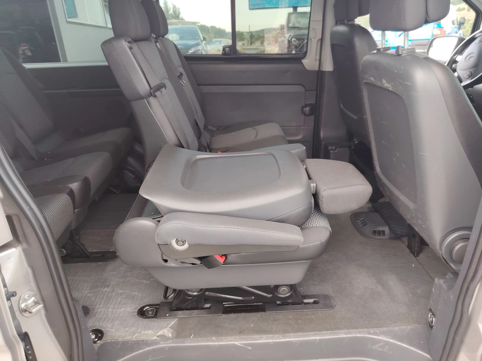 Mercedes-Benz Vito ИТАЛИЯ, снимка 7 - Бусове и автобуси - 55543499