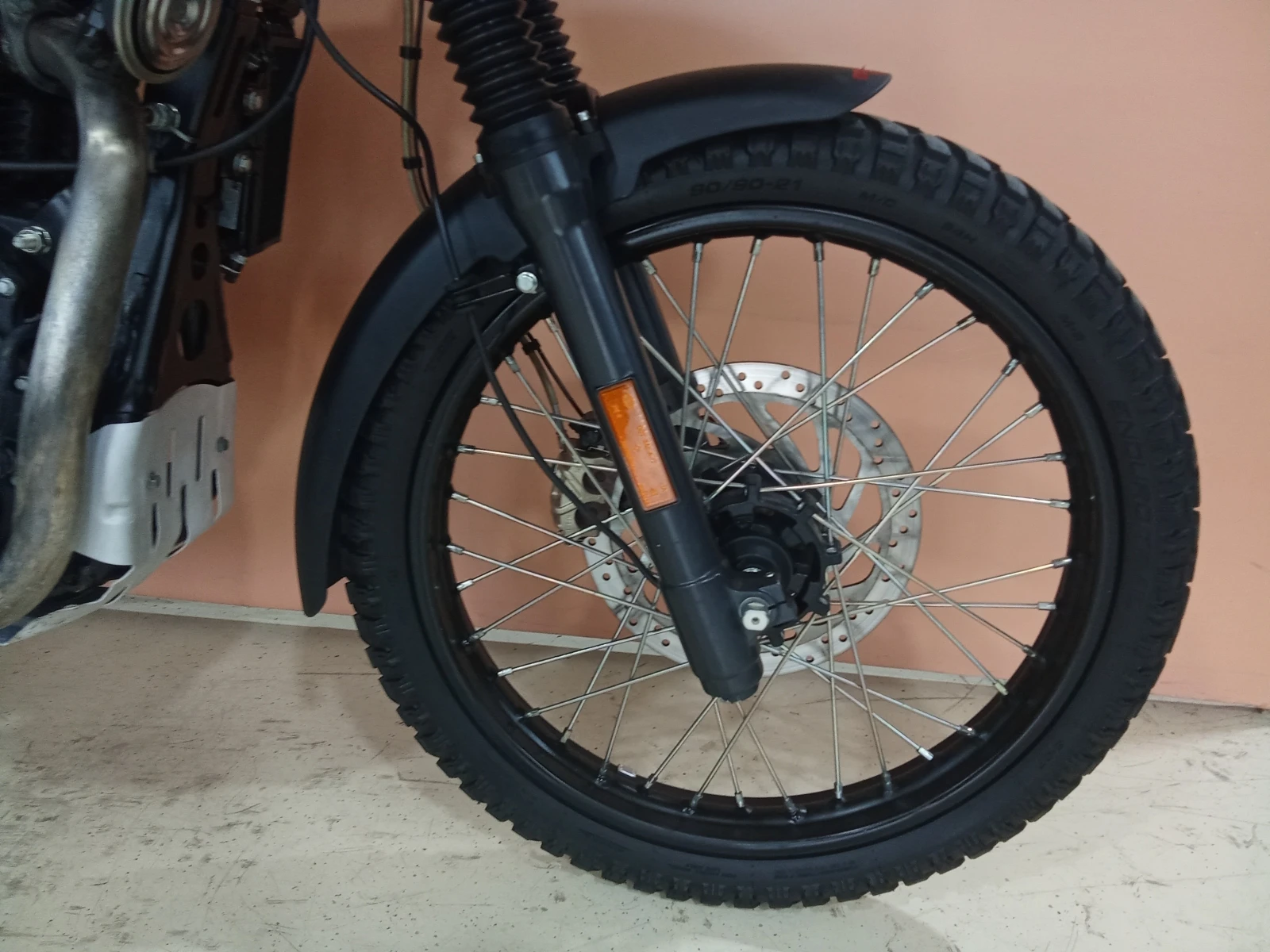 Royal Enfield Himalayan 411  - изображение 8