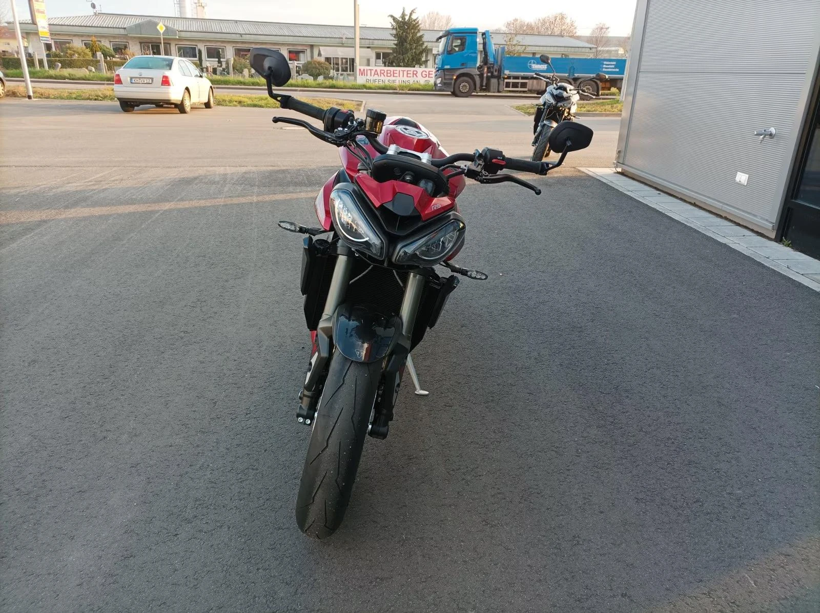 Triumph Street Triple RS, 130hp, 09/2026, new, снимка 4 - Мотоциклети и мототехника - 55996227