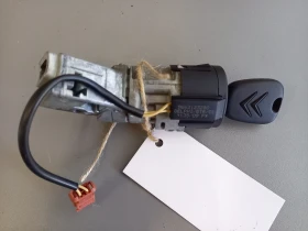 Контактен ключ Ситроен Ц3 Пикасо 1.4Б (ч)