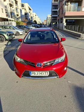 Toyota Auris, снимка 1
