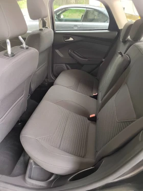 Ford Focus комби, снимка 13