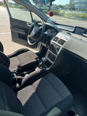 Peugeot 307 2.0 Панорама / 6 скорости, снимка 13