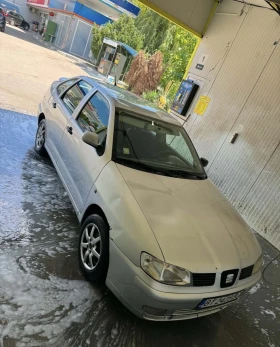 Seat Cordoba 1.9 90 клима, снимка 2