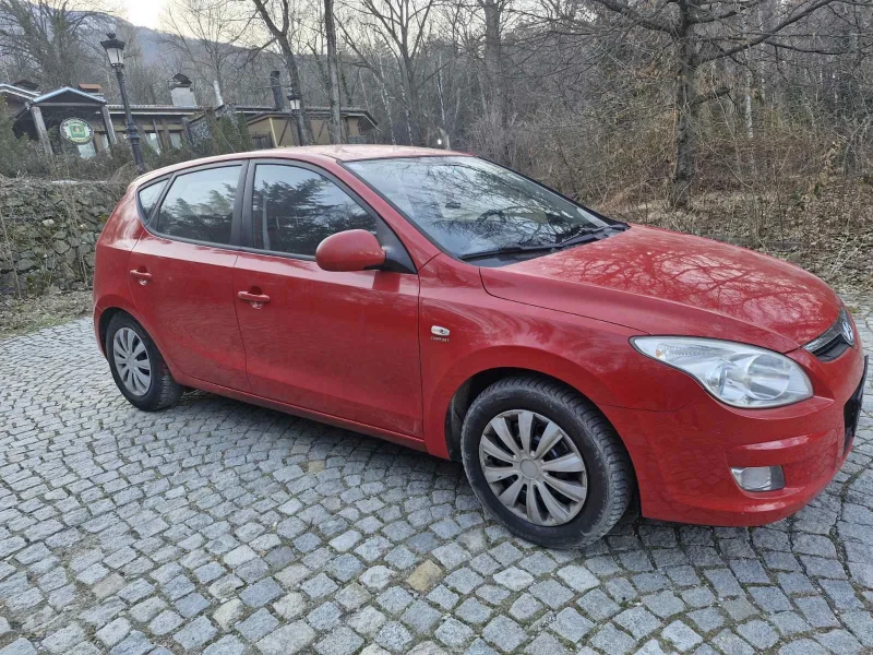 Hyundai I30 1.4 16v, снимка 12 - Автомобили и джипове - 49150040