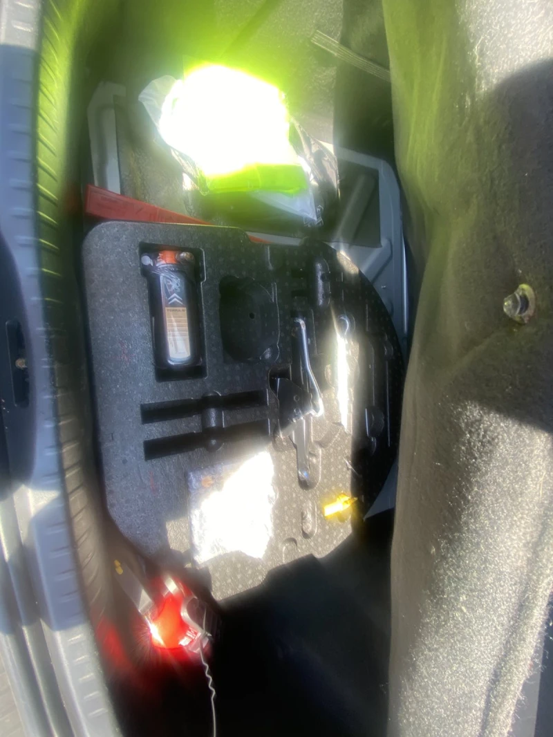 Peugeot 308 1, 6, снимка 13 - Автомобили и джипове - 52632990