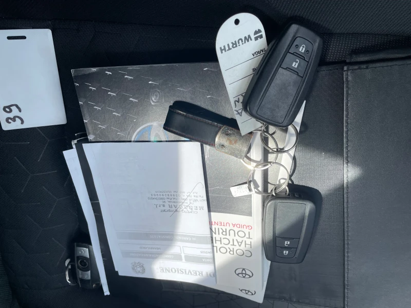 Toyota Corolla 1.8 Hybrid, Sport/  Нова!!!, снимка 15 - Автомобили и джипове - 51978383