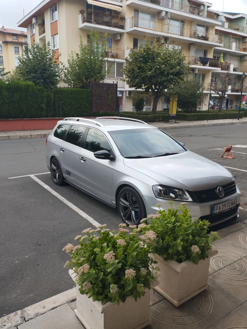 VW Passat R-line, снимка 2 - Автомобили и джипове - 51630117