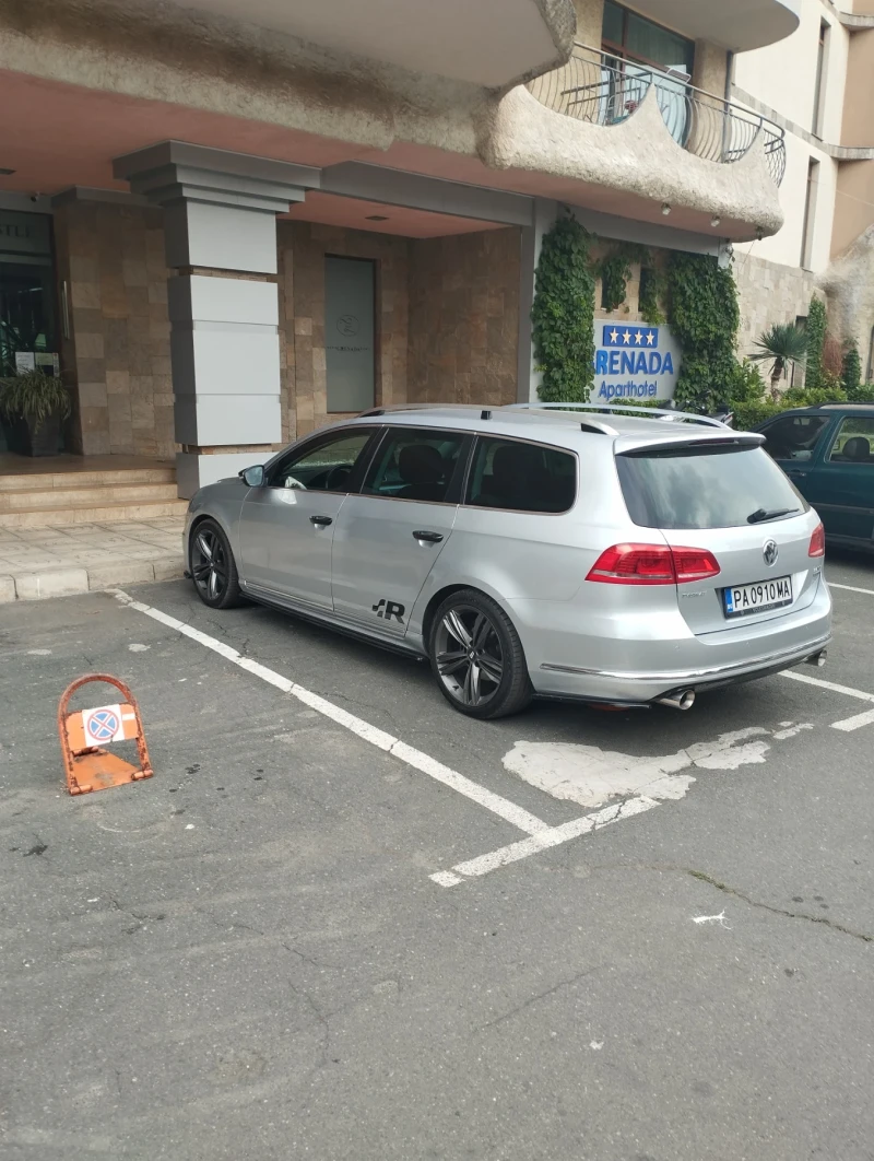 VW Passat R-line, снимка 4 - Автомобили и джипове - 51630117