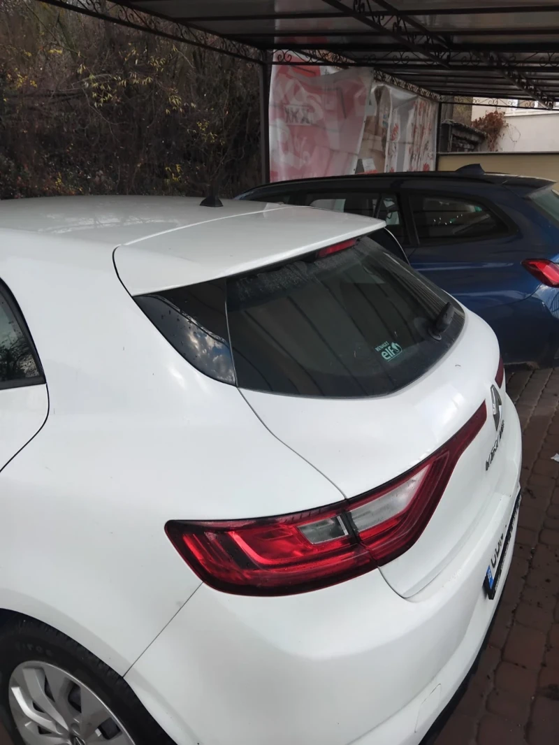 Renault Megane, снимка 3 - Автомобили и джипове - 52500556