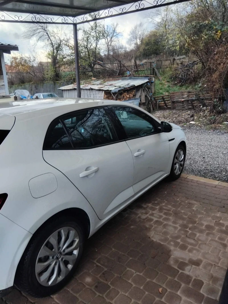 Renault Megane, снимка 2 - Автомобили и джипове - 52500556