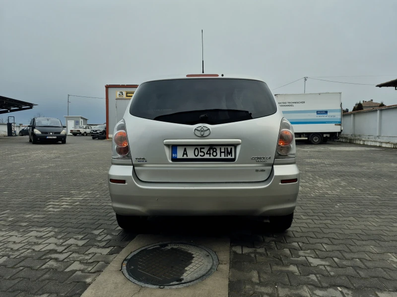 Toyota Corolla verso 2.2d4d, снимка 5 - Автомобили и джипове - 53055448