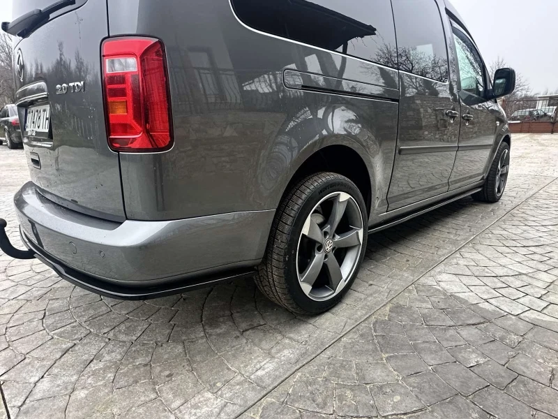 VW Caddy MAXI 2.0 TDI, снимка 17 - Автомобили и джипове - 53402087