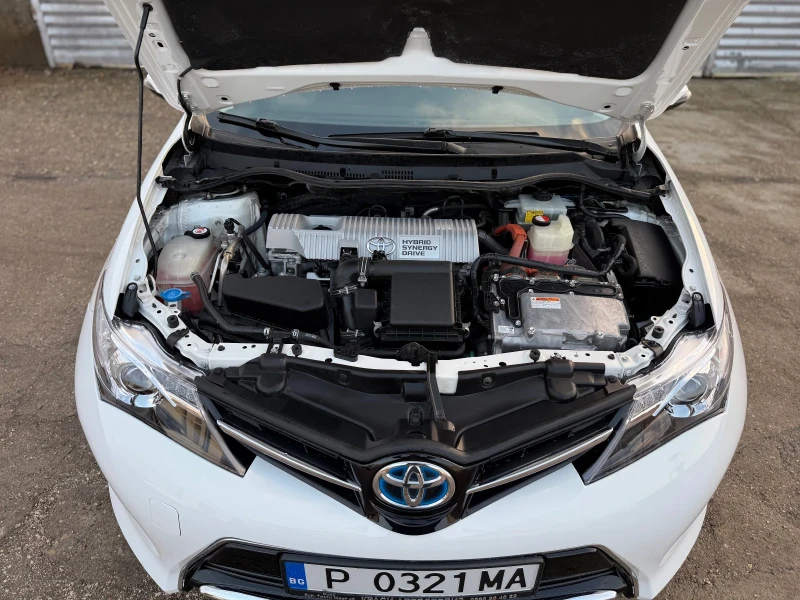 Toyota Auris 1.8 HUBRID!!!NAVI???KAMERA!!!AVTOPILOT!!!!ТОП???, снимка 12 - Автомобили и джипове - 53406386