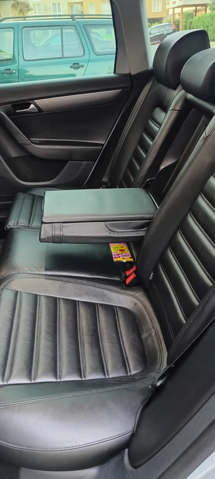 VW Passat R-line | Mobile.bg   11