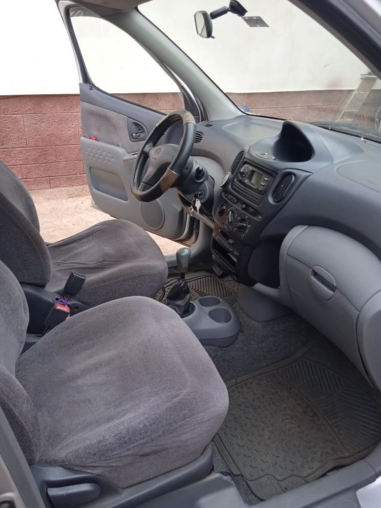 Toyota Yaris verso + подарък джанти и 4 зимни гуми - изображение 8