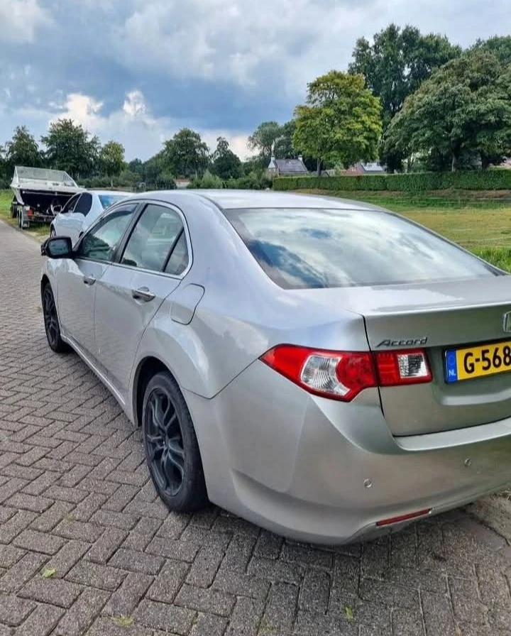 Honda Accord 2.2D 150 hp Холандия!!! - изображение 2
