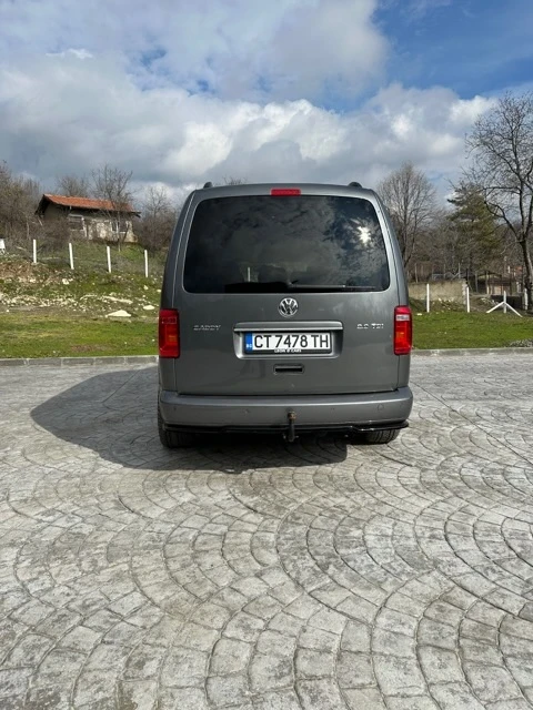 VW Caddy MAXI 2.0 TDI, снимка 11 - Автомобили и джипове - 53402087