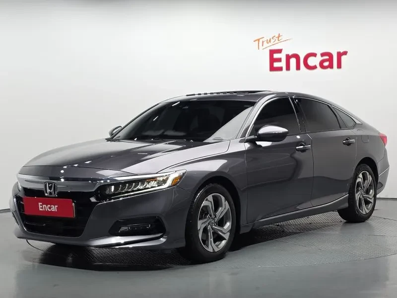 Honda Accord 1.5 Turbo, снимка 2 - Автомобили и джипове - 55841737