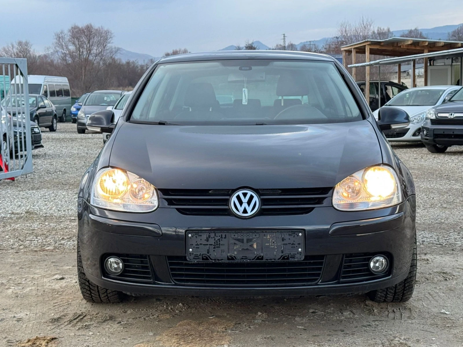 VW Golf 1.6i 102к.с ГАЗ. ЛИЗИНГ. - изображение 2