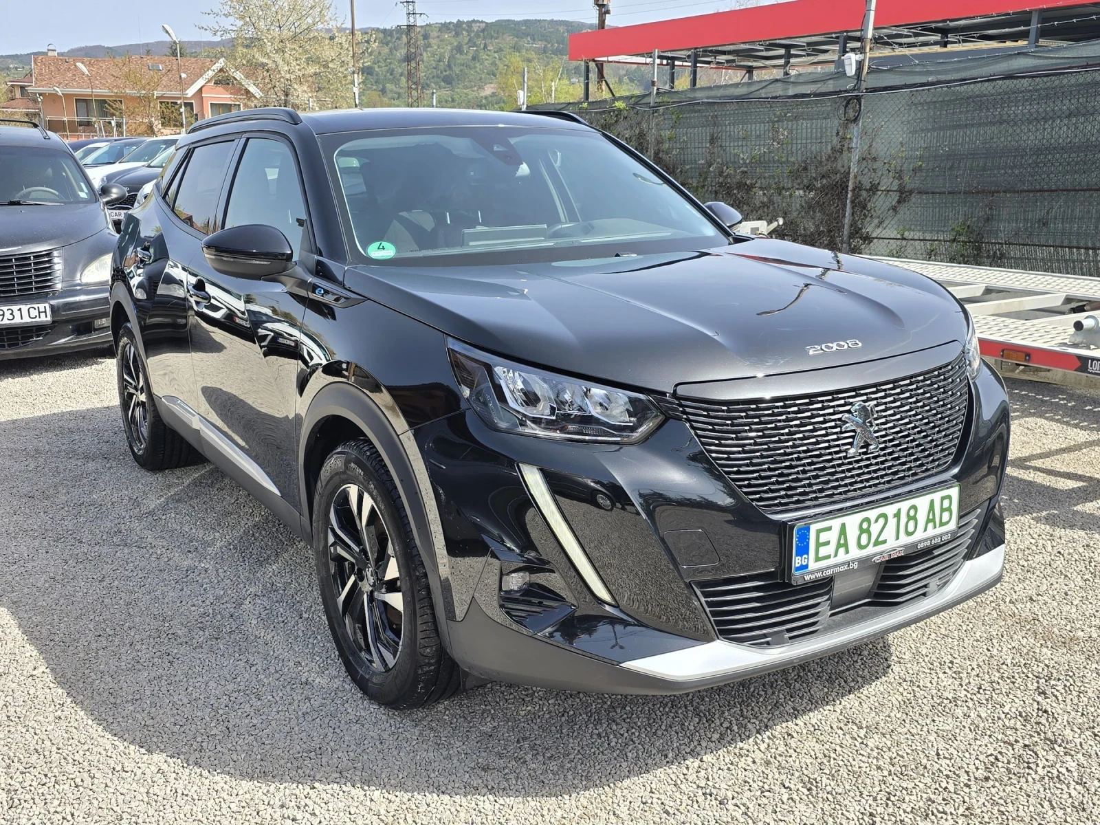 Peugeot 2008 Electric drive/50 kWh/100 kW/Allure Pack - изображение 3