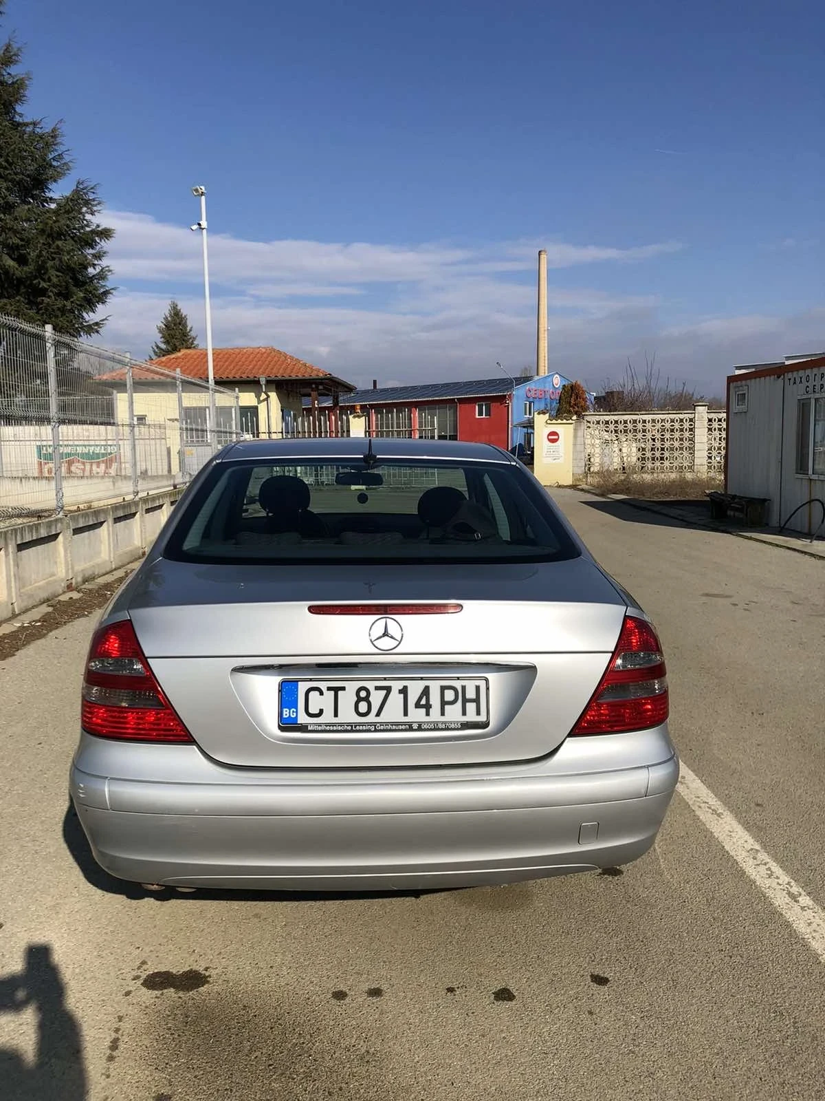 Mercedes-Benz E 220  - изображение 7