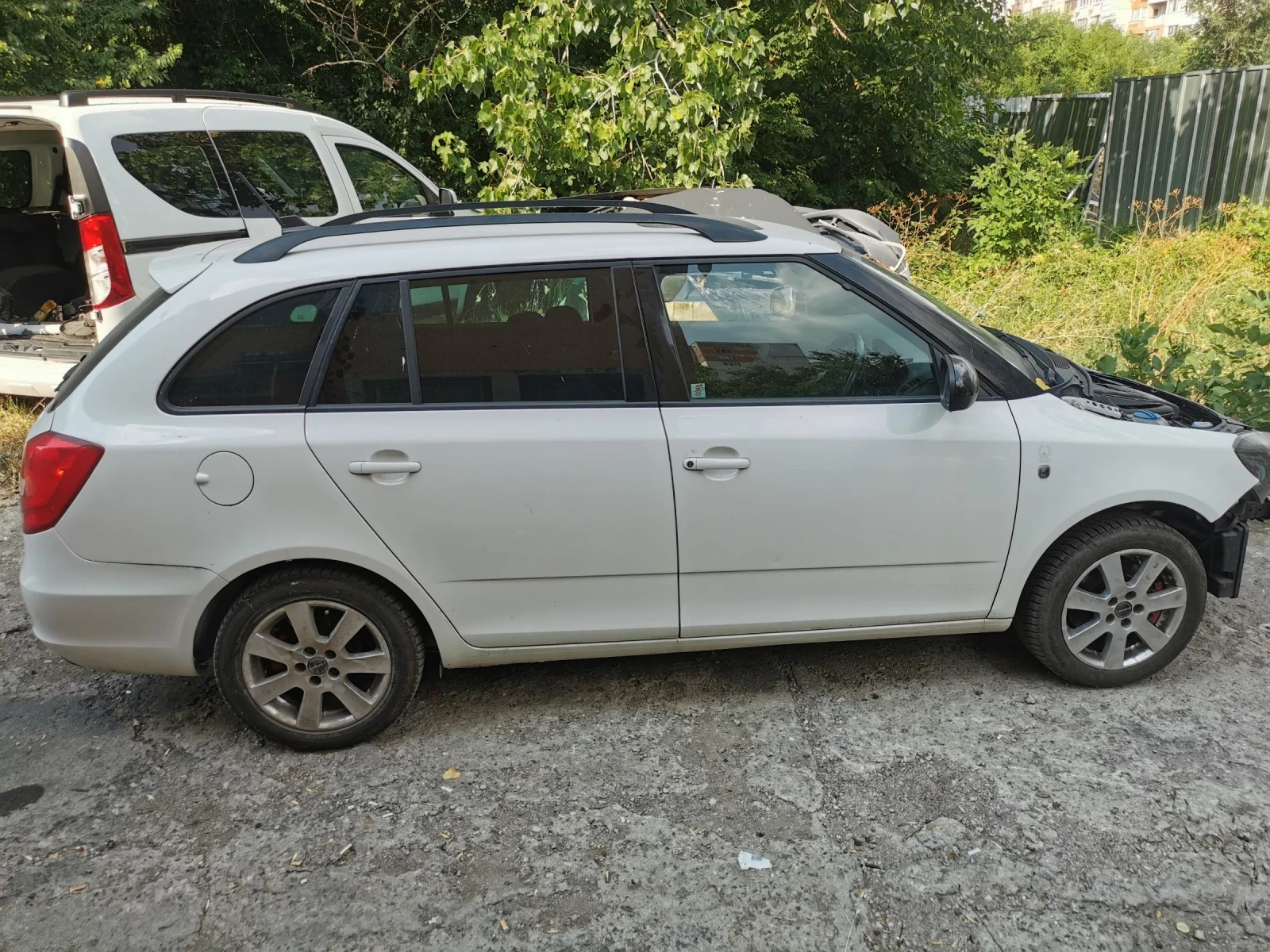 Skoda Fabia 1.4 tfsi 180 к VRS - изображение 4