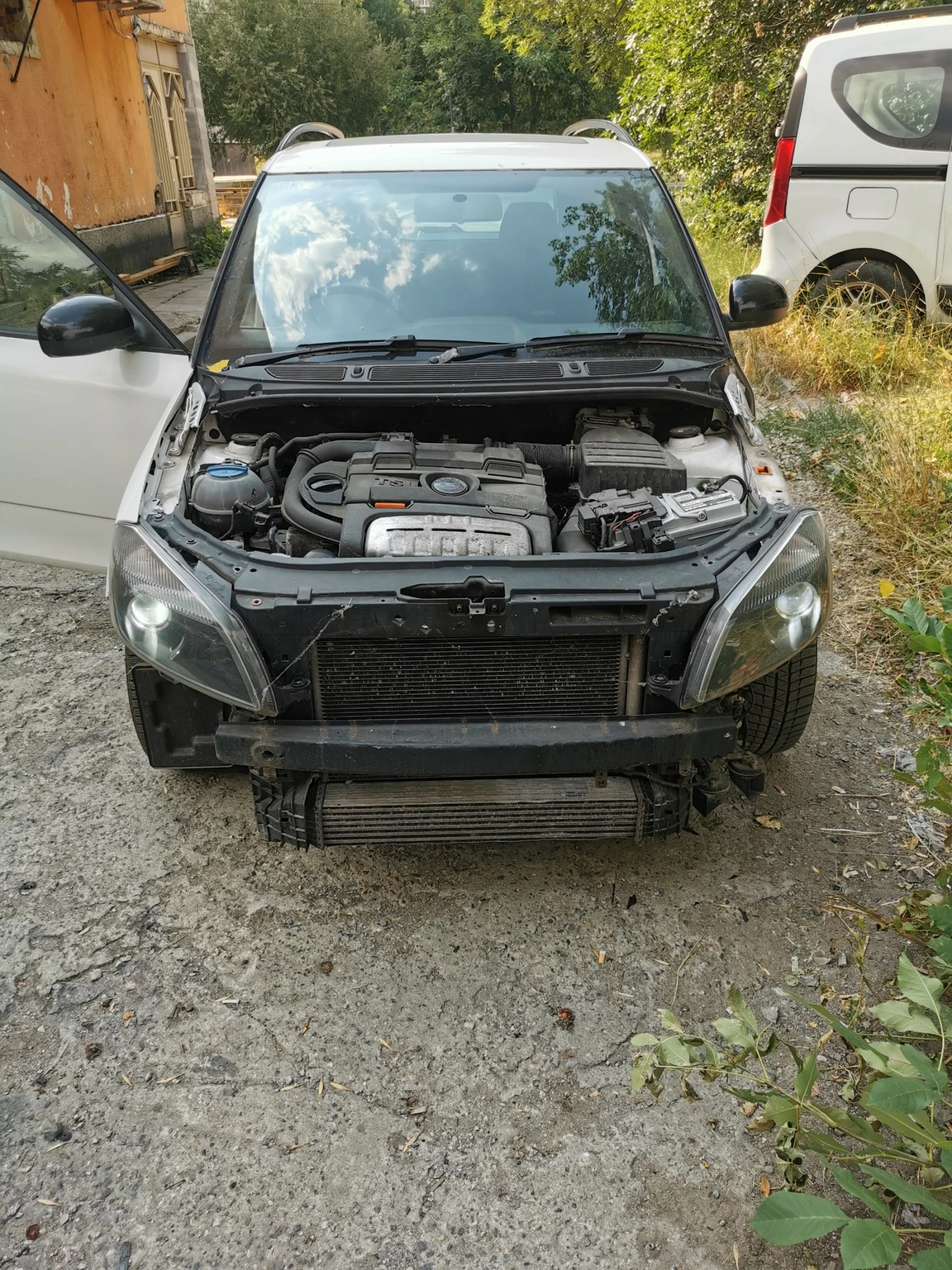 Skoda Fabia 1.4 tfsi 180 к VRS - изображение 6