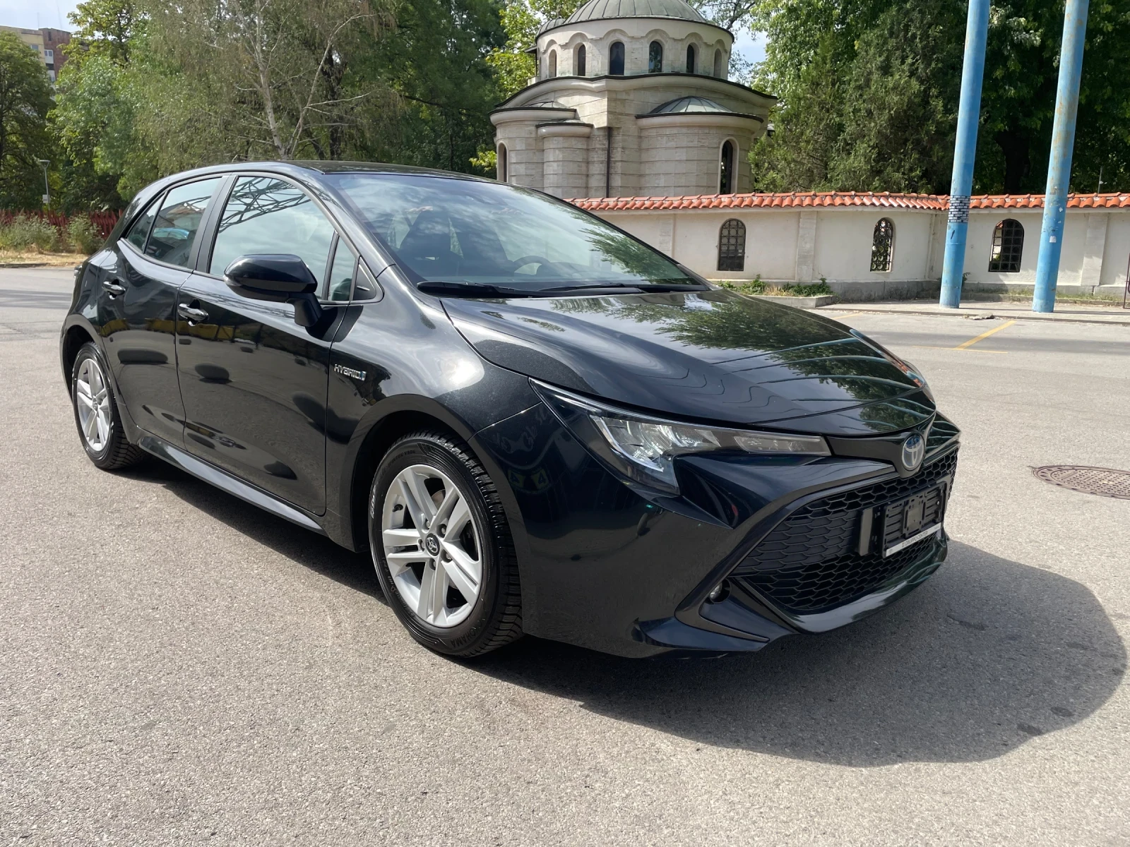 Toyota Corolla 1.8 Hybrid, Sport/  !!! | Mobile.bg   1