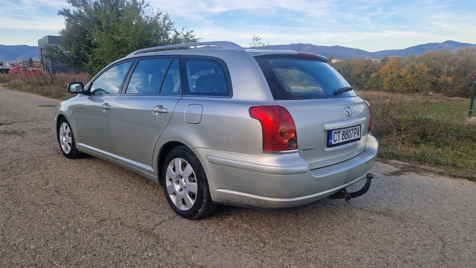 Toyota Avensis 2.0DFD - изображение 6