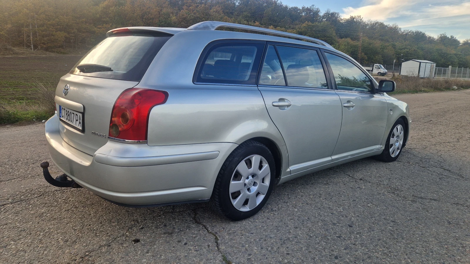 Toyota Avensis 2.0DFD - изображение 5