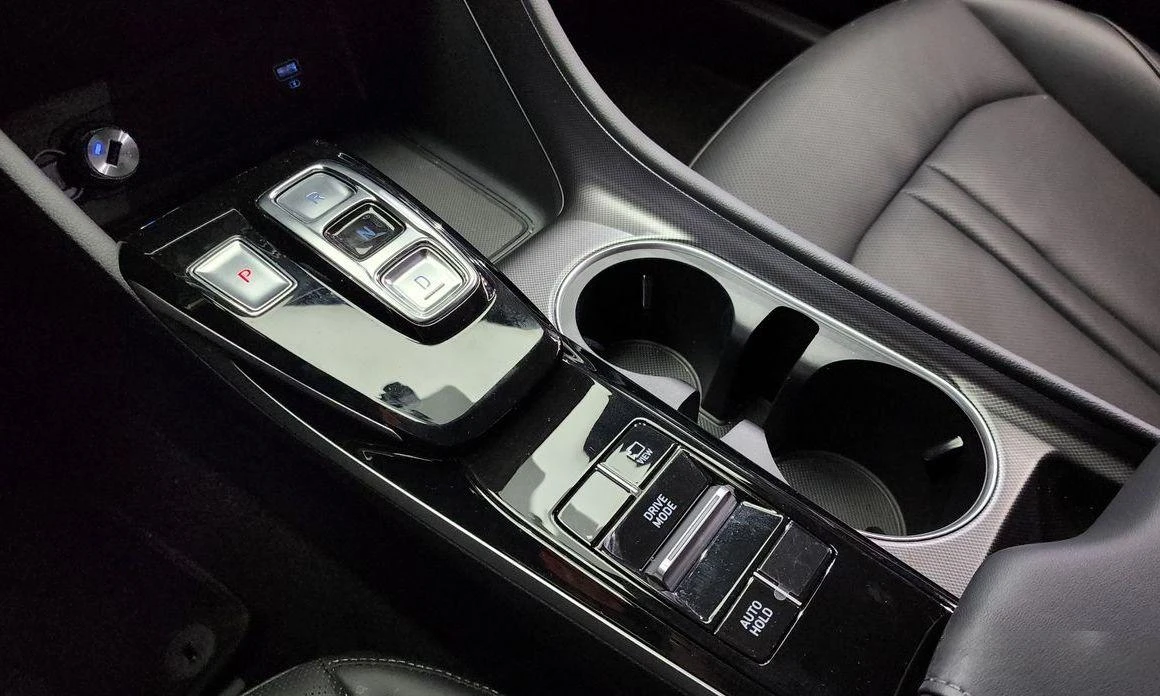 Hyundai Sonata 2.0 LPG Style * НАЙ-ДОБРА ЦЕНА В БЪЛГАРИЯ*  - изображение 9