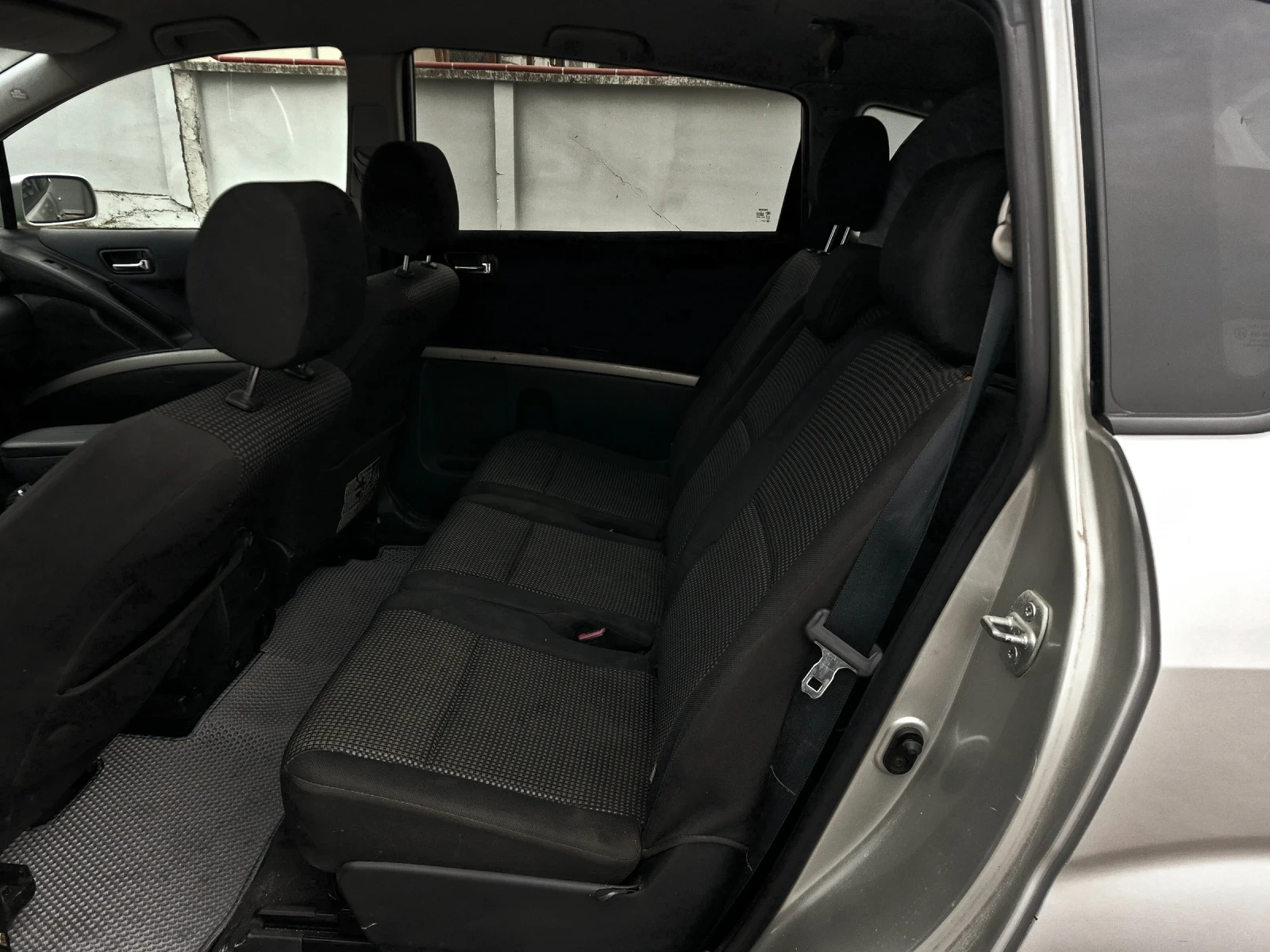 Toyota Corolla verso 2.2d4d | Mobile.bg � ����������� 8