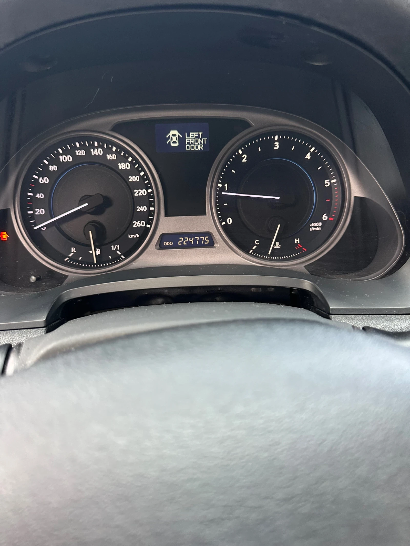 Lexus IS 220d | Mobile.bg � ����������� 16