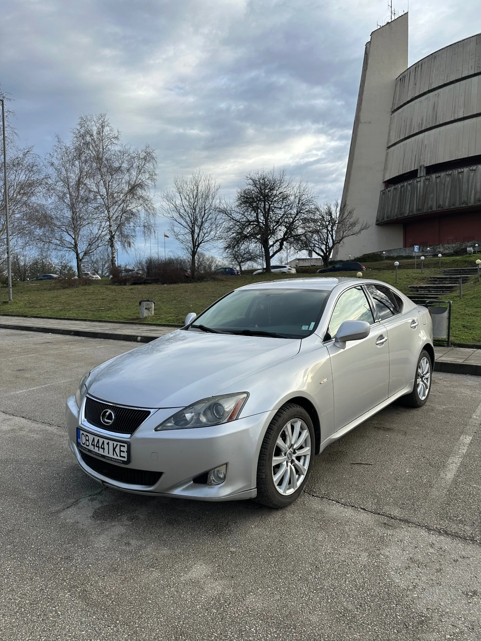 Lexus IS 220d | Mobile.bg � ����������� 1
