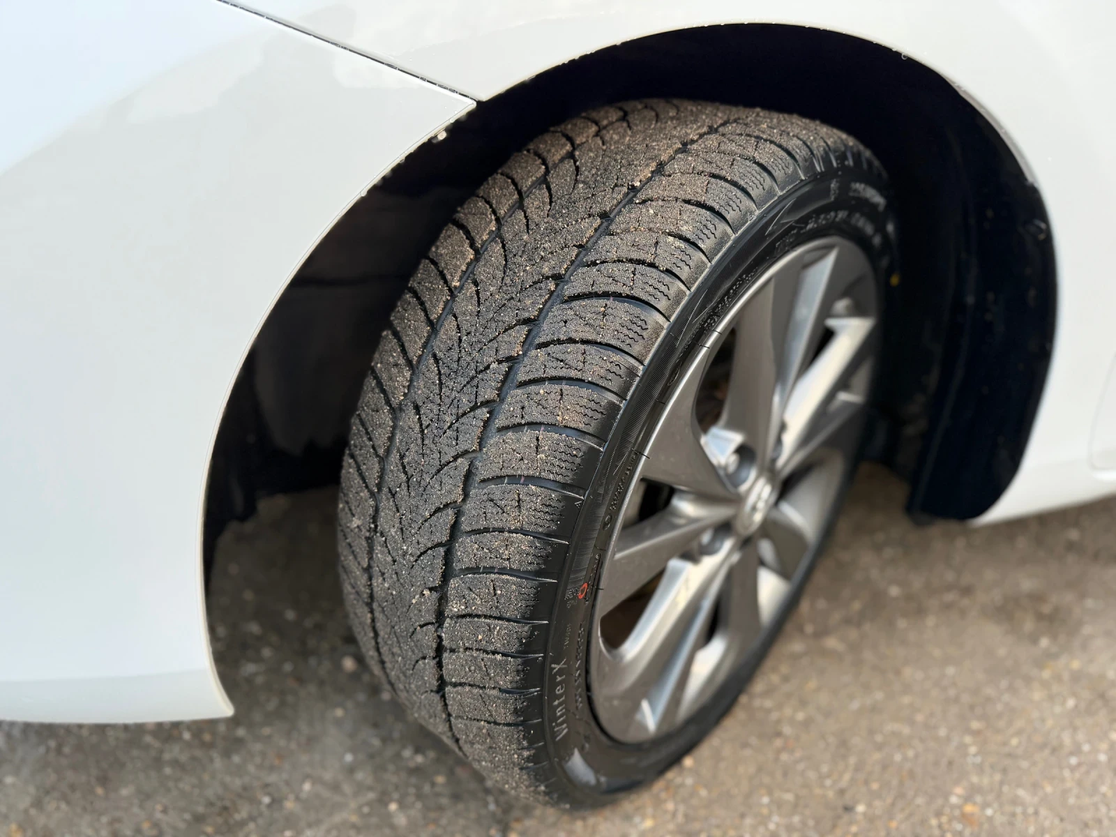 Toyota Auris 1.8 HUBRID!!!NAVI???KAMERA!!!AVTOPILOT!!!!���??? | Mobile.bg � ����������� 13