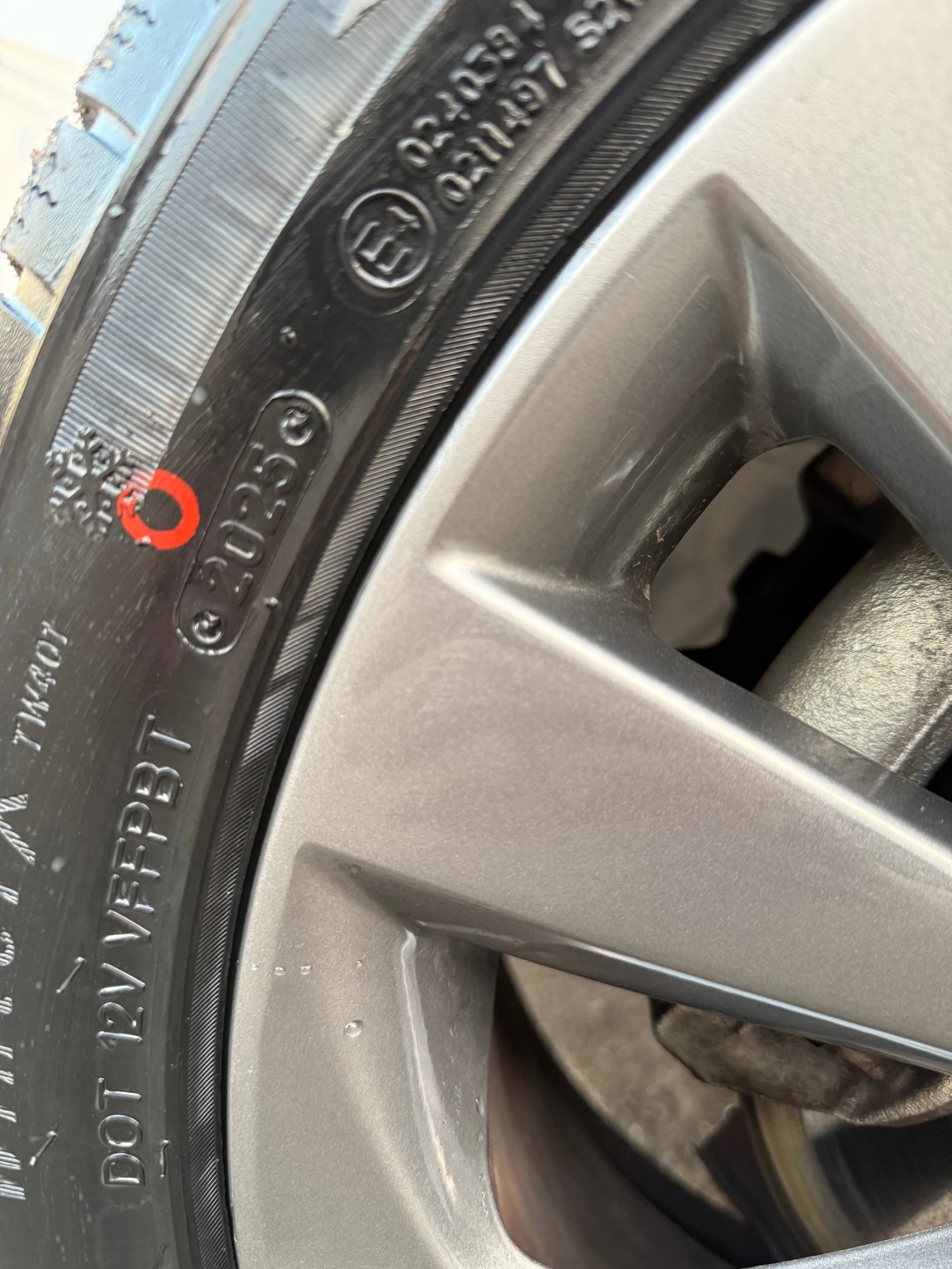 Toyota Auris 1.8 HUBRID!!!NAVI???KAMERA!!!AVTOPILOT!!!!���??? | Mobile.bg � ����������� 14