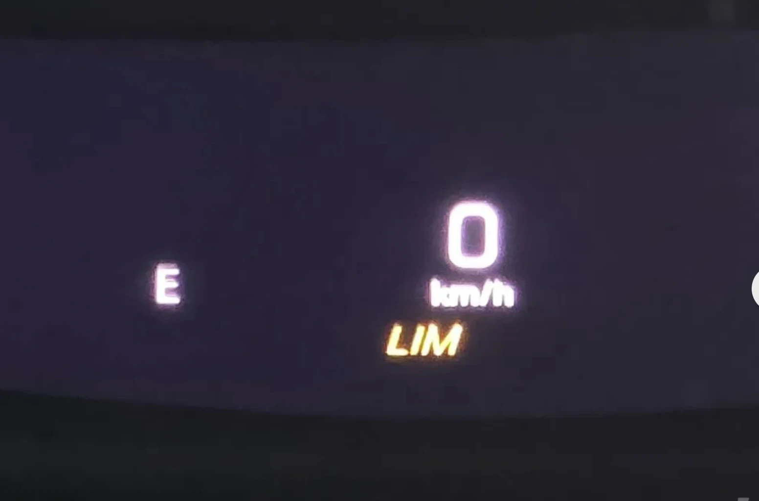 Mercedes-Benz E 53 AMG 4MATIC PLUS* Подгрев* ОБДУХВАНЕ* 360* HUD* Blind S, снимка 14 - Автомобили и джипове - 54222248