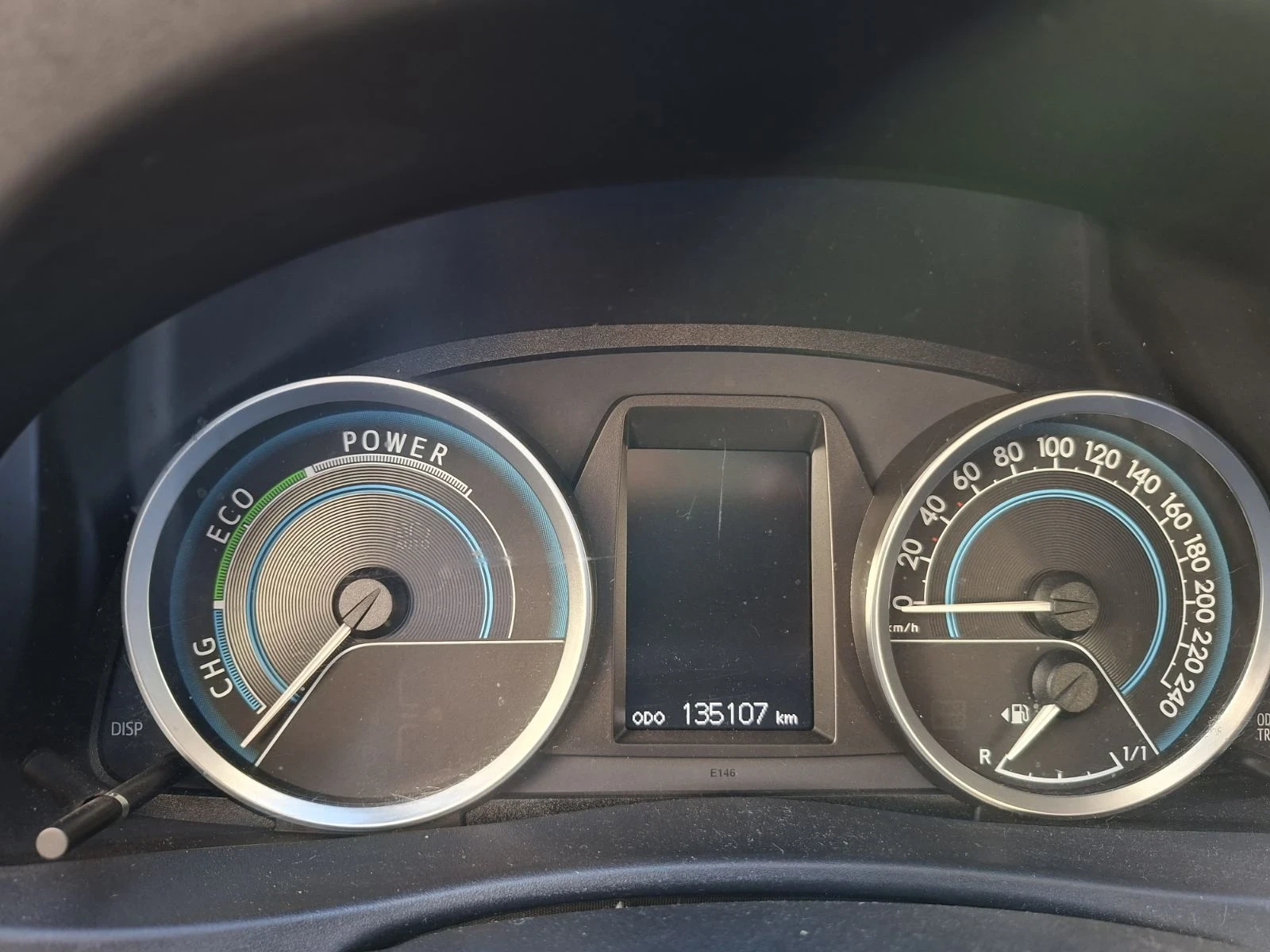 Toyota Auris, снимка 5 - Автомобили и джипове - 54242020