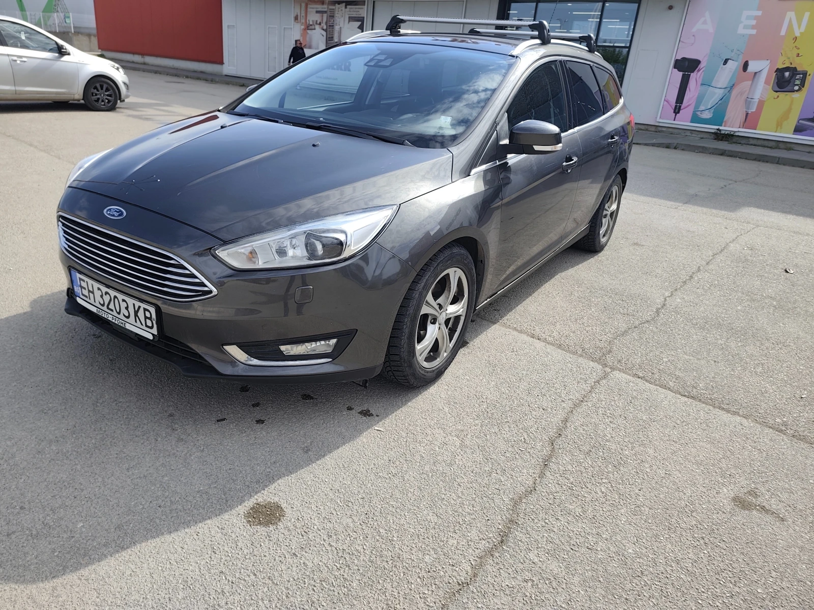 Ford Focus комби, снимка 13 - Автомобили и джипове - 54280595